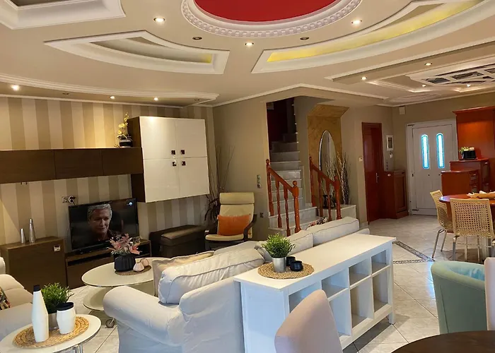 Stella Villa Néa Péramos