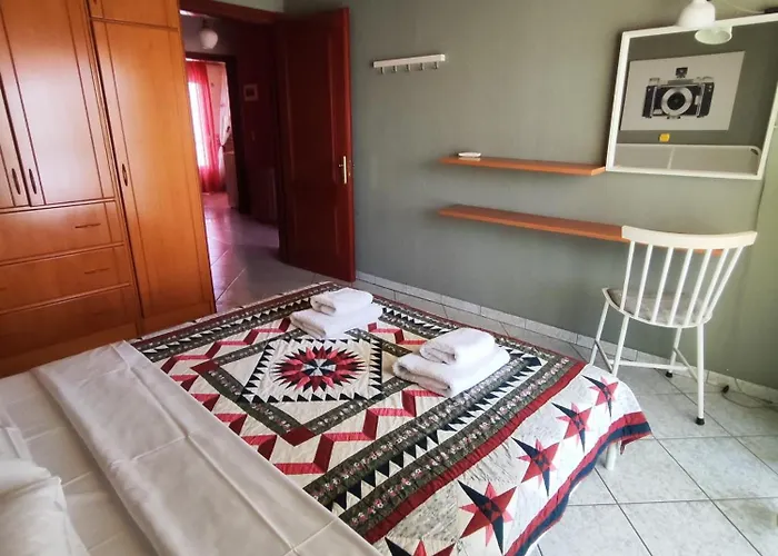 Stella Néa Péramos