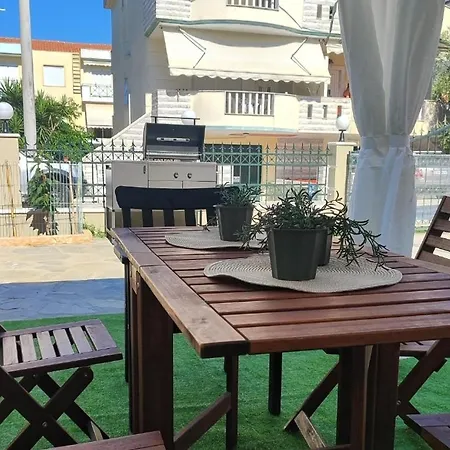 Stella Néa Péramos